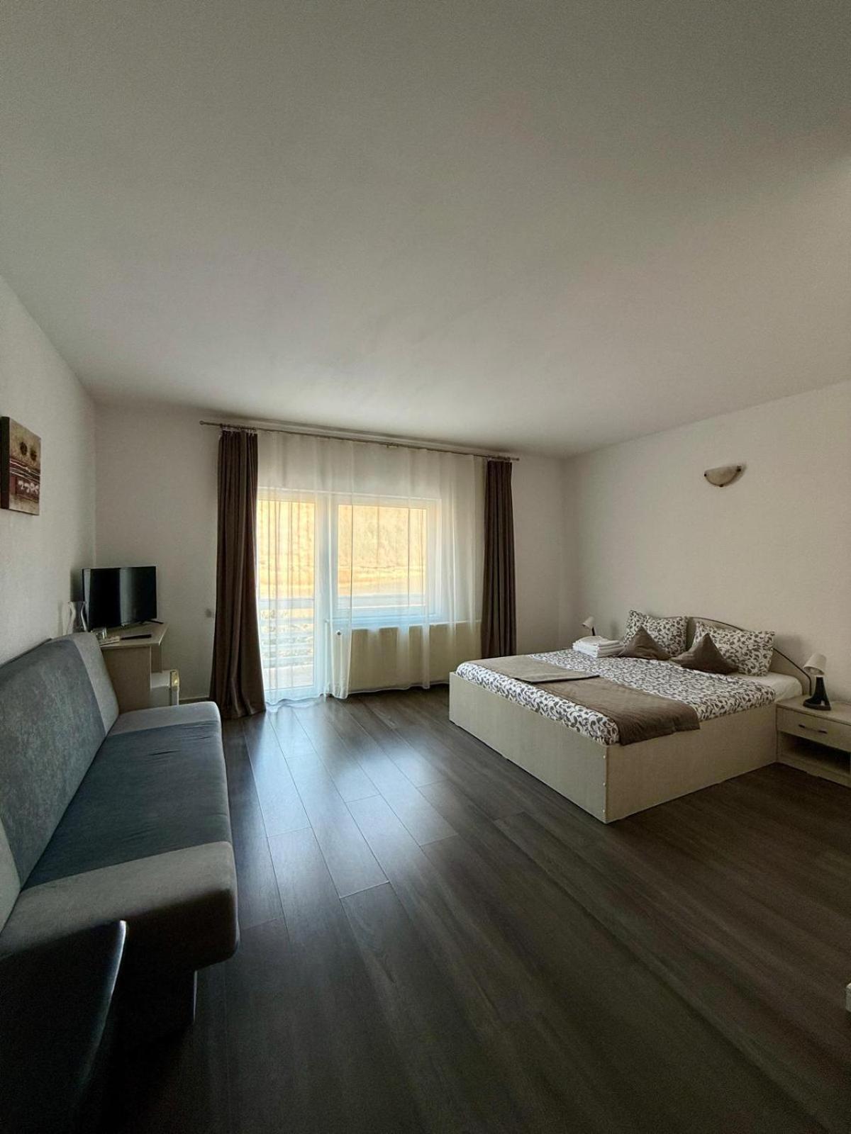 Guest house Pensiunea Alpina Malaia